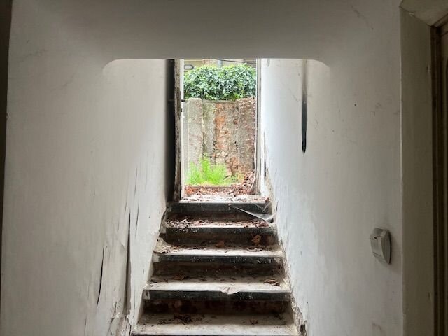 VILA CU UN FOARTE MARE POTENTIAL VIILOR- COSBUC.